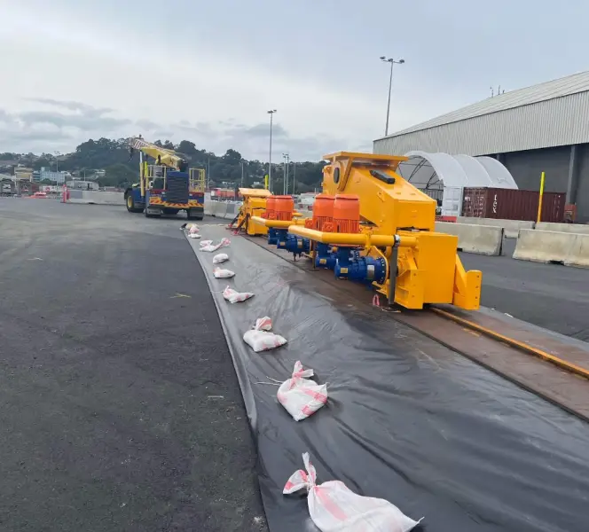Shiploader Bogies placed onto Crane Rails